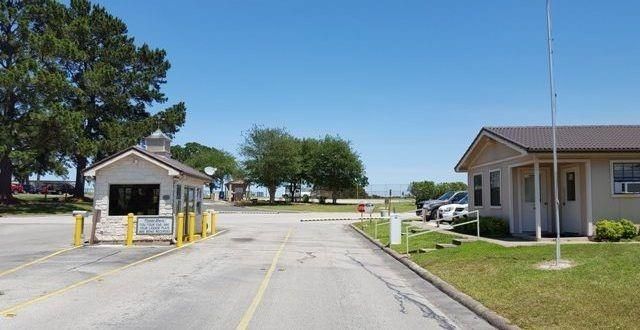68 Forest Hollow,, Trinity, TX 75862