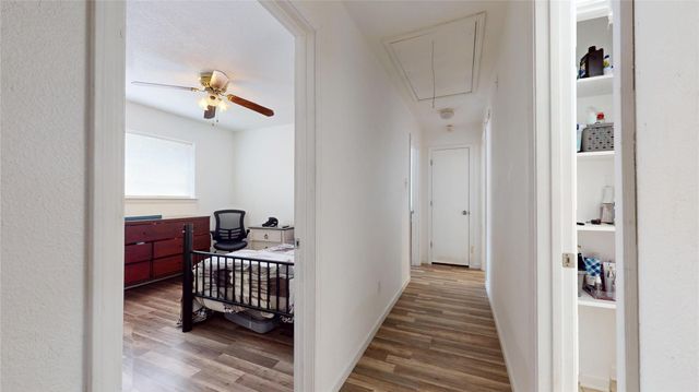 3902 Victoria Avenue, Dickinson, TX 77539