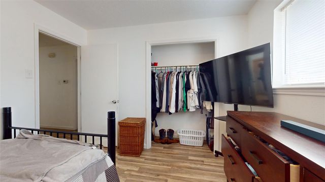 3902 Victoria Avenue, Dickinson, TX 77539