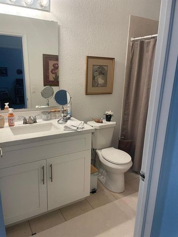 11425 NW 76th Terrace 0, Doral, FL 33178