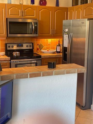 11425 NW 76th Terrace 0, Doral, FL 33178