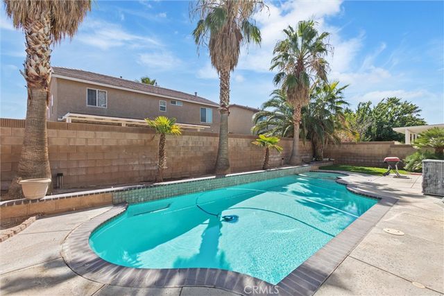 43354 Sunny Ln, Lancaster, CA 93536
