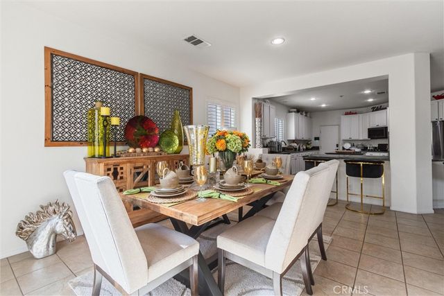 43354 Sunny Ln, Lancaster, CA 93536