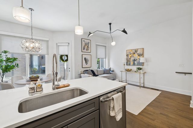 719 Bradford Ave, Nashville, TN 37204