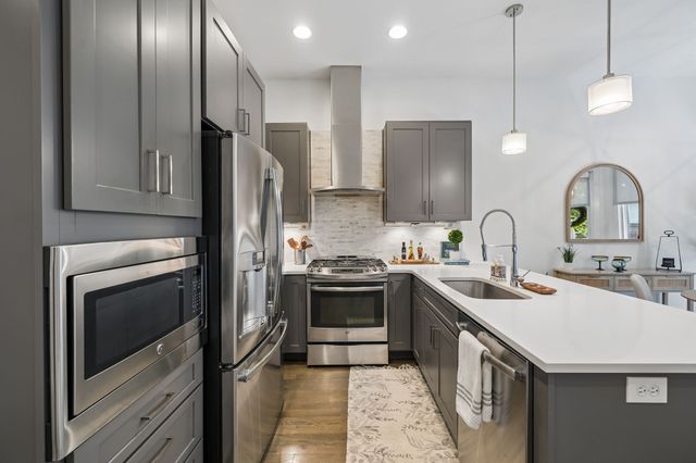 719 Bradford Ave, Nashville, TN 37204