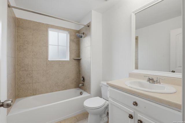 14012 Shivers Cv, San Antonio, TX 78254