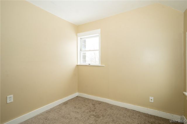 17 Harold Place, Lancaster, NY 14086