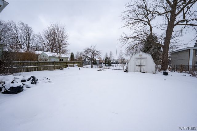 17 Harold Place, Lancaster, NY 14086