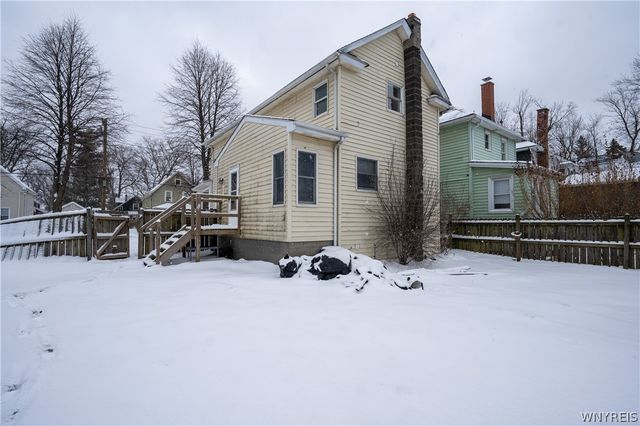 17 Harold Place, Lancaster, NY 14086