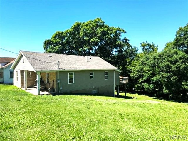 627 Pine Street, Hannibal, MO 63401
