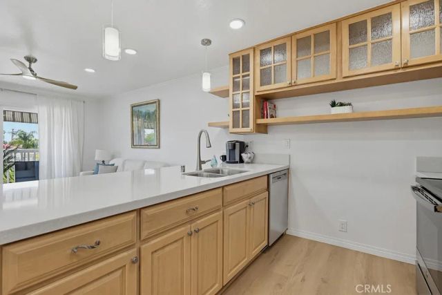 363 Newport Avenue 302, Long Beach, CA 90814