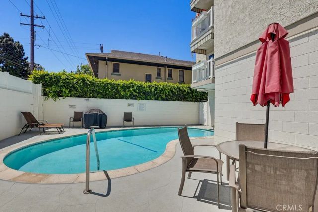 363 Newport Avenue 302, Long Beach, CA 90814