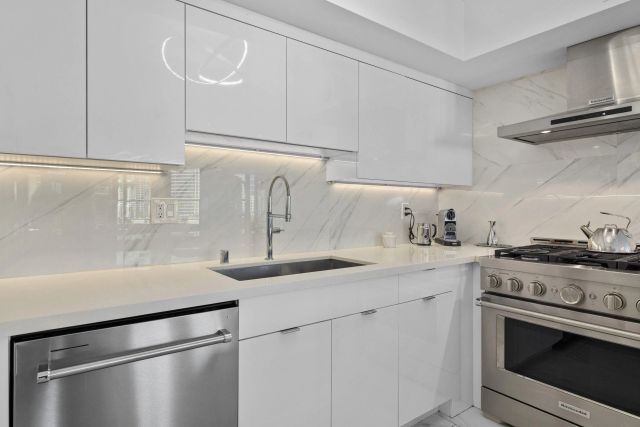 500 W Harbor Drive 1013, San Diego, CA 92101