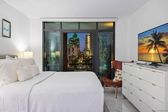 500 W Harbor Drive 1013, San Diego, CA 92101