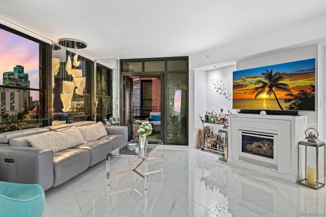 500 W Harbor Drive 1013, San Diego, CA 92101
