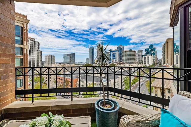 500 W Harbor Drive 1013, San Diego, CA 92101