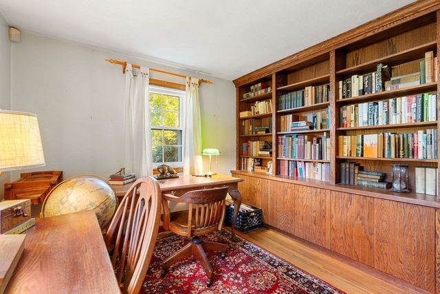 232 Market Street, Amesbury, MA 01913