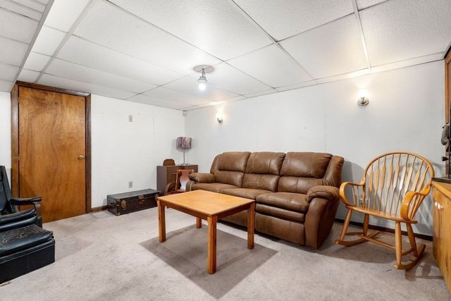 232 Market Street, Amesbury, MA 01913