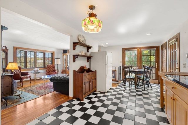 232 Market Street, Amesbury, MA 01913