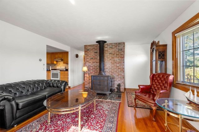 232 Market Street, Amesbury, MA 01913
