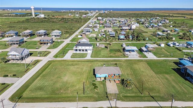 0 Mae Cir Circle S, Crystal Beach, TX 77650