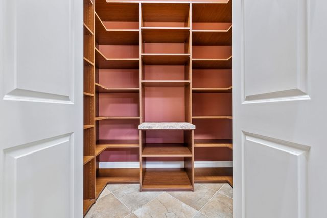 1079 Ridgecrest Dr, Goodlettsville, TN 37072