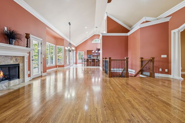 1079 Ridgecrest Dr, Goodlettsville, TN 37072