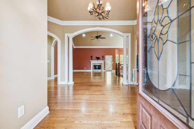 1079 Ridgecrest Dr, Goodlettsville, TN 37072