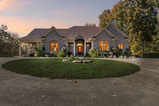 1079 Ridgecrest Dr, Goodlettsville, TN 37072