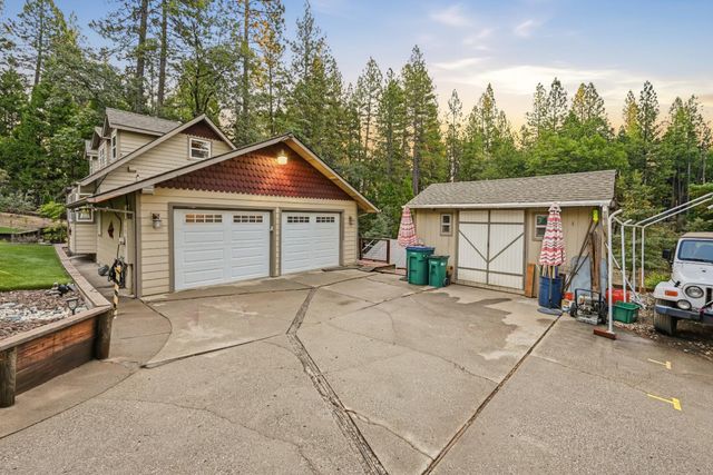 13429 Squirrel Creek Rd, Grass Valley, CA 95945