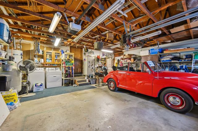 13429 Squirrel Creek Rd, Grass Valley, CA 95945