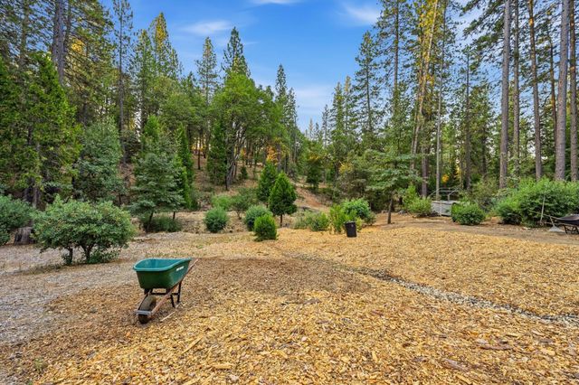 13429 Squirrel Creek Rd, Grass Valley, CA 95945