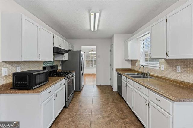 2242 Rocksram Court, Buford, GA 30519