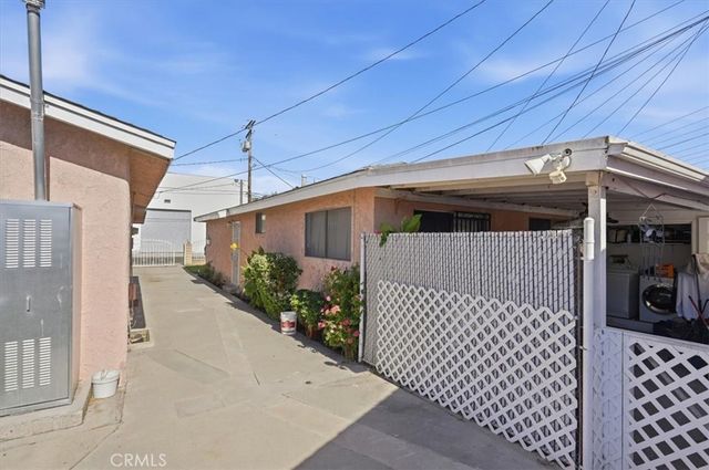 14127 Colorado Ave, Paramount, CA 90723