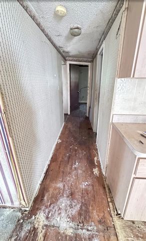 210 C STREET, Brooksville, FL 34601