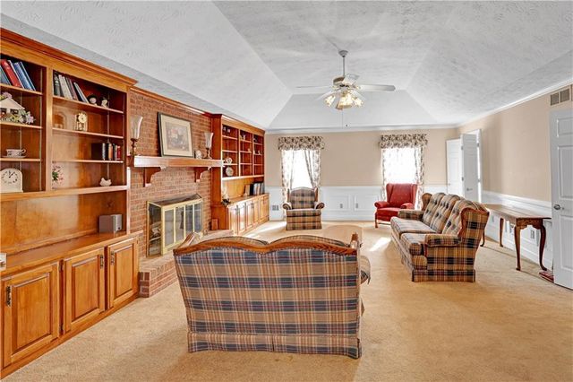 3405 Uncle Genes SE Way, Conyers, GA 30013