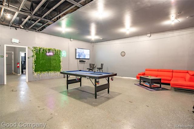 10717 W Mcnichols Road, Detroit, MI 48221