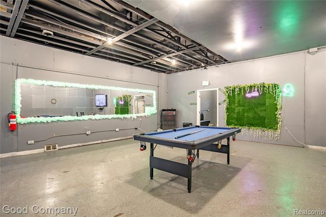 10717 W Mcnichols Road, Detroit, MI 48221