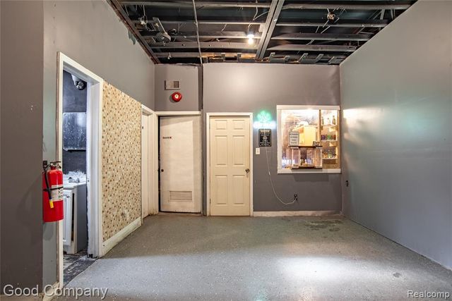 10717 W Mcnichols Road, Detroit, MI 48221