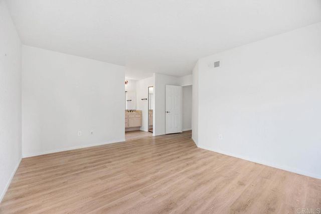 1402 Village View Road, Encinitas, CA 92024