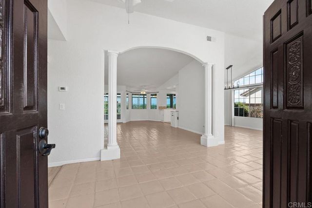 1402 Village View Road, Encinitas, CA 92024