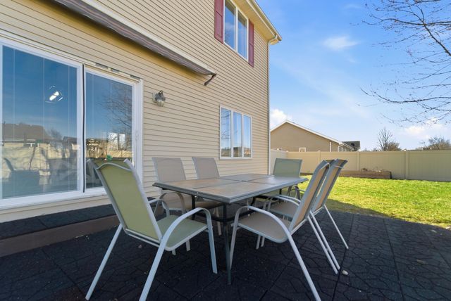 609 Dakota Drive, Lowell, IN 46356