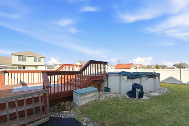 609 Dakota Drive, Lowell, IN 46356