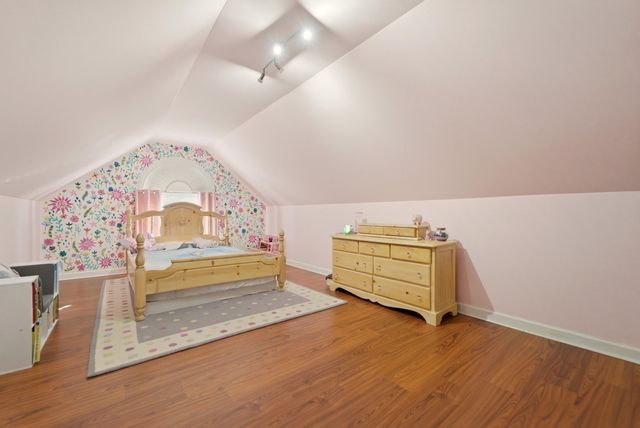 609 Dakota Drive, Lowell, IN 46356