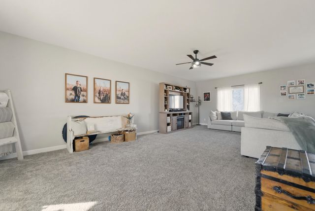 609 Dakota Drive, Lowell, IN 46356