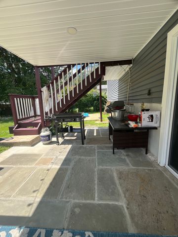 3 Donna Drive, Norwalk, CT 06854