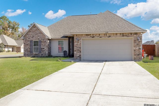 23196 Arcwood Dr, Denham Springs, LA 70726