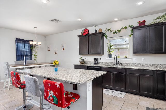 23196 Arcwood Dr, Denham Springs, LA 70726