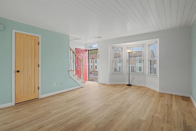 250 Sanders Ferry Rd Apt 21, Hendersonville, TN 37075