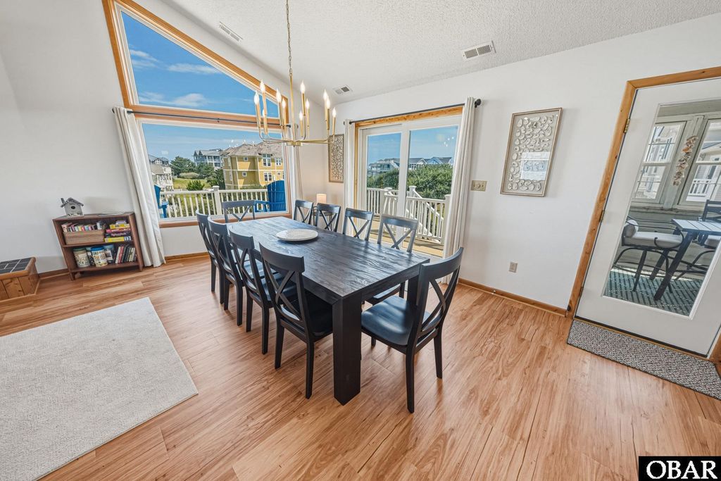 Image 11 of property listing at 921 Whalehead Drive, Corolla, NC 27927